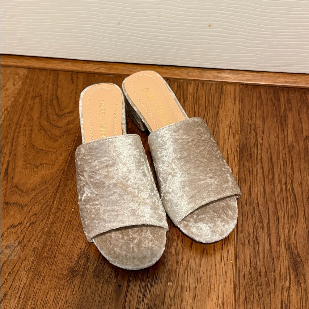 Cream Textured Mules with Open Toe